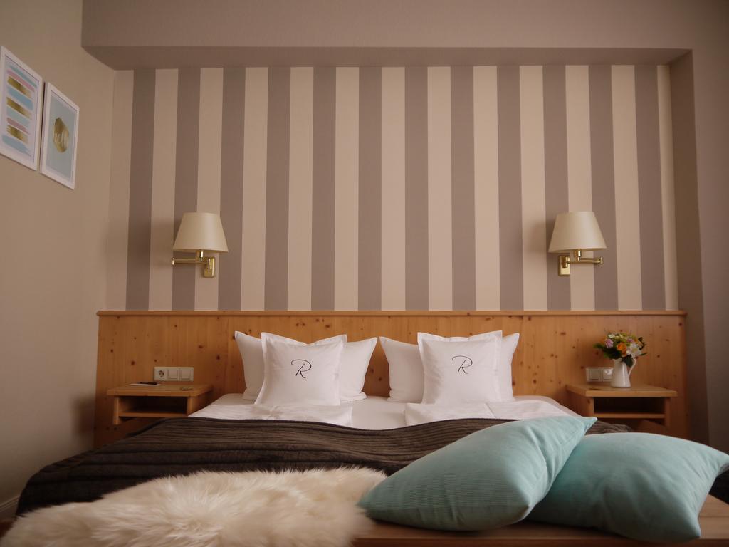 לינדאו Hotel Ratsstuben מראה חיצוני תמונה
