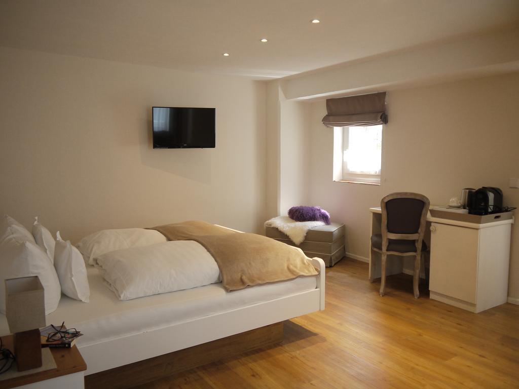 לינדאו Hotel Ratsstuben מראה חיצוני תמונה